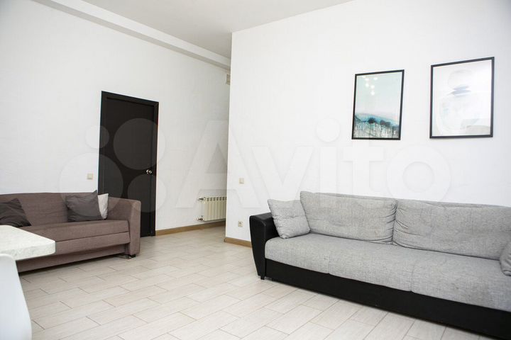 2-к. квартира, 80 м², 2/18 эт.