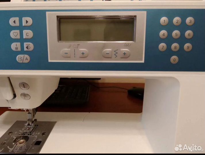 Швейная машина Pfaff