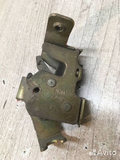 Б/У Замок двери задней левой верх#001