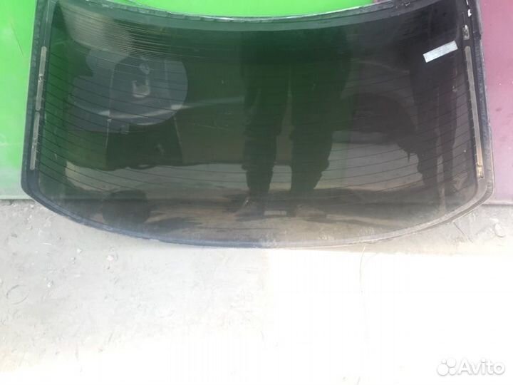 Стекло заднее Toyota Vista CV40 3CFE 1996