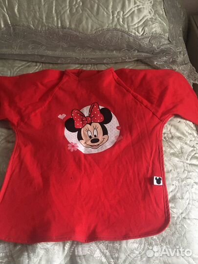 Нагрудник с рукавами