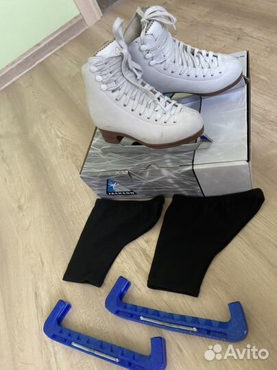 Фигурные коньки jackson artiste