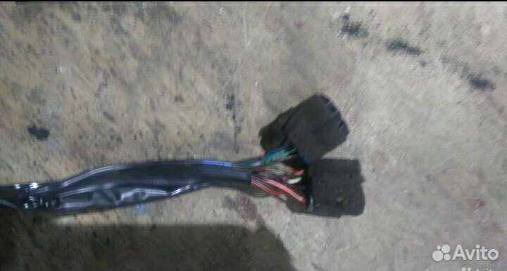 Подрулевой переключатель Кия Спортейдж 1