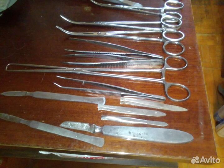 Пинцет -зажим