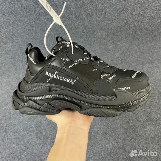 Кроссовки balenciaga triple-s