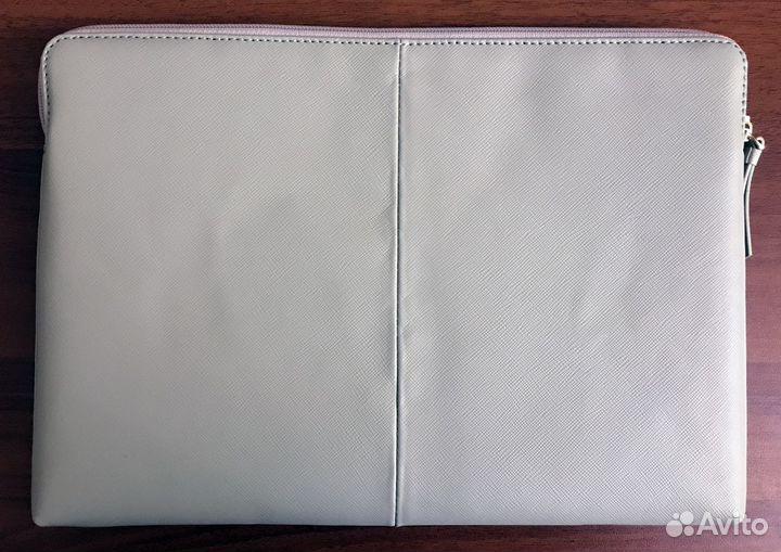 DBramante1928 mode Paris MacBook Pro 13