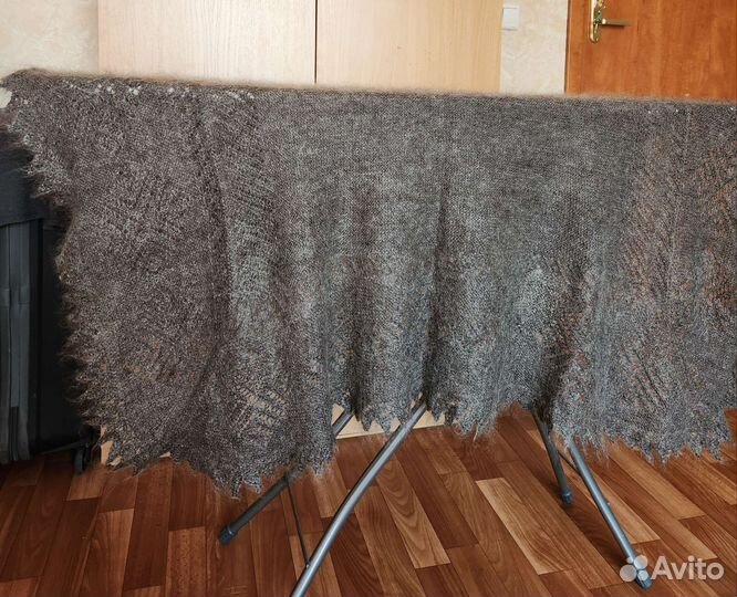 Пуховый платок