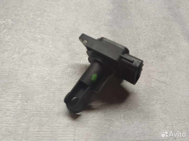 Расходомер воздуха Субару Мазда 2.0i-3.0i 08г