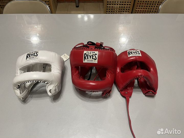 Шлем Cleto Reyes с защитой подбородка