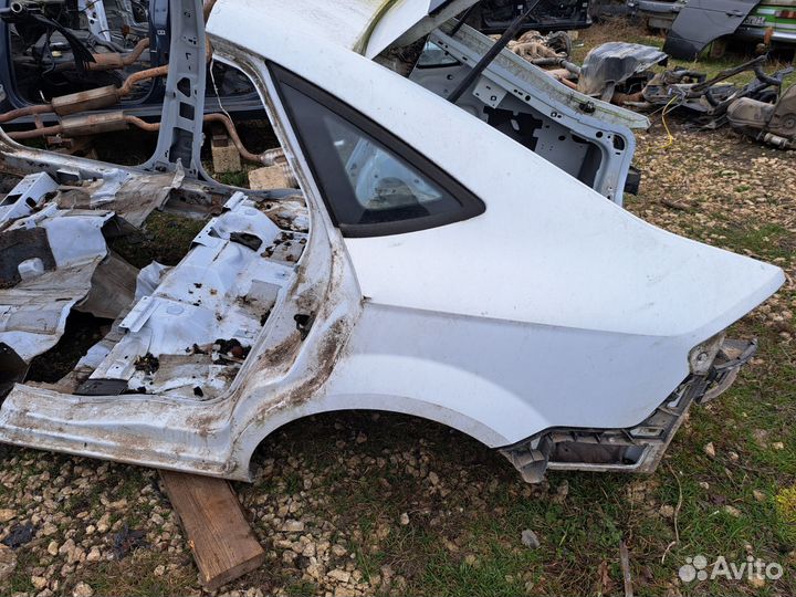 Задняя часть кузова Ford Mondeo 4