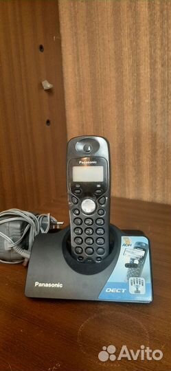 Мини телефон кнопочный