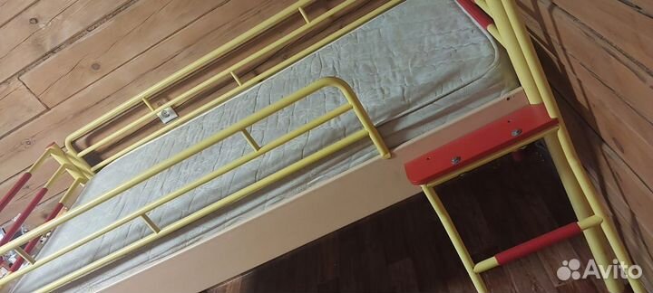 Детская кровать чердак