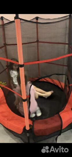 Детский батут с сеткой
