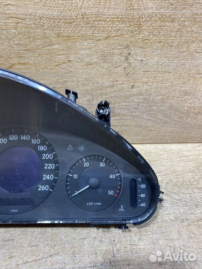 Панель приборов Mercedes W211 дизель 112614