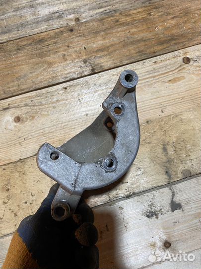 Крепление гура chery amulet a 15