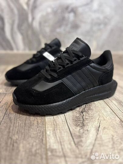 Кроссовки adidas мужские