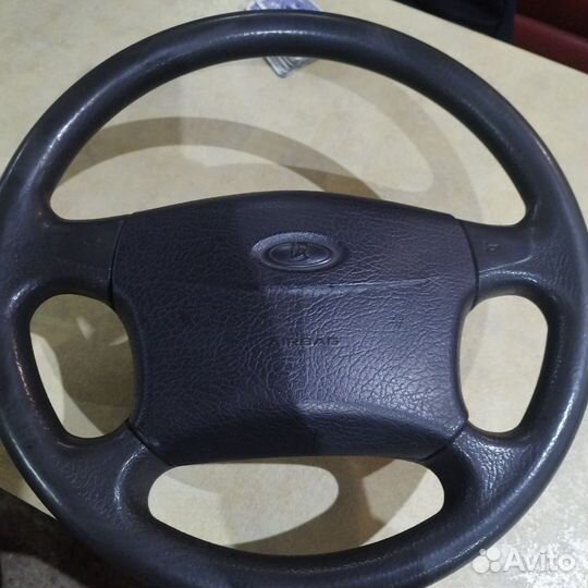 Руль с подушкой priora