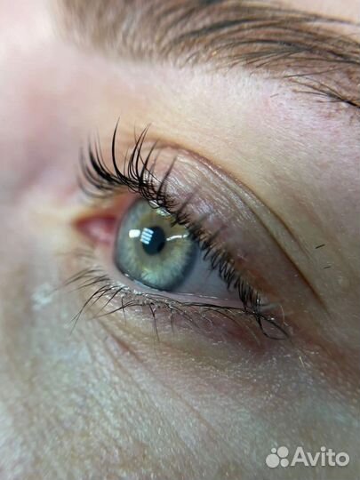 Ламинирование, стрейчинг ресниц и бровей