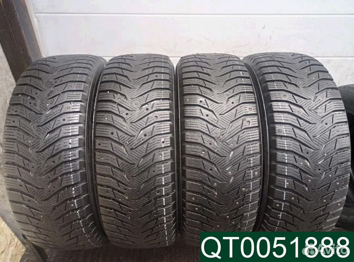 Kumho WinterCraft Ice WI31 235/65 R17 96P