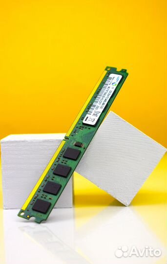 Память Samsung DDR2 800 MHz 2 GB dimm 2Rx8