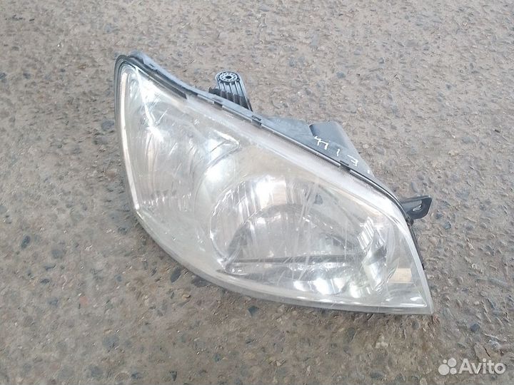 Фара правая Hyundai Getz 1
