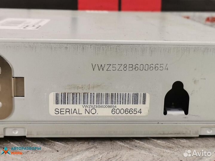 CD-чейнджер Volkswagen Golf 4 2001 1J0057119D