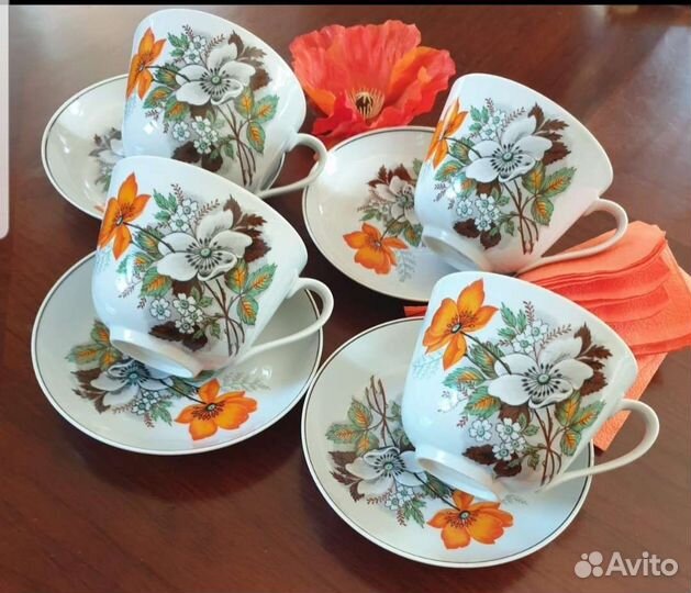 Фарфоровые чашки Дулёво