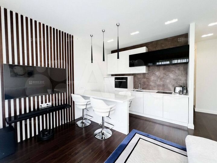 1-к. квартира, 42 м², 10/13 эт.