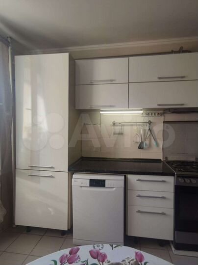 3-к. квартира, 75 м², 2/3 эт.