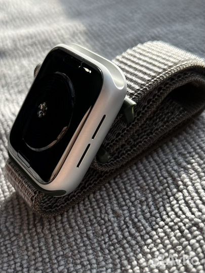 Apple watch se 40mm nike