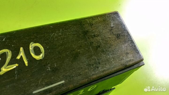 Бардачок для Mercedes-Benz W210