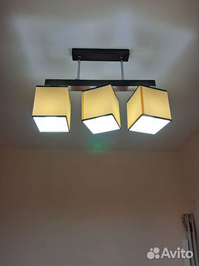 Светильник потолочный