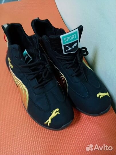 Кроссовки летние