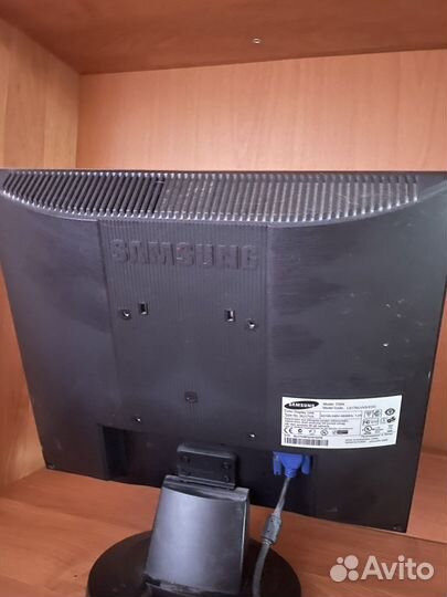 Монитор Samsung