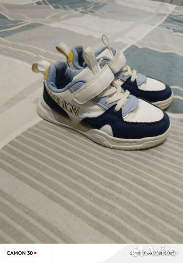 Кроссовки детские