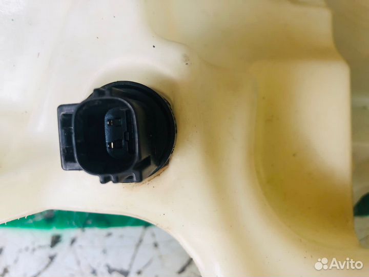 Бачок омывателя ford s-max