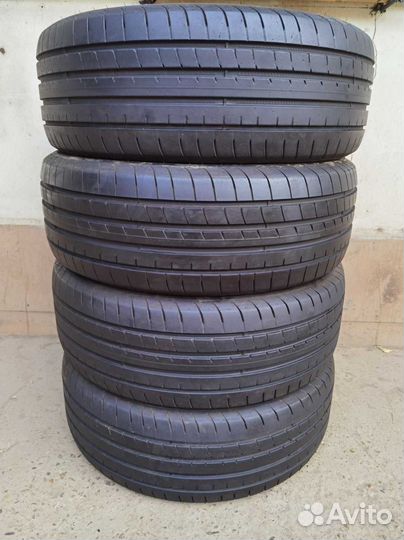 Goodyear Eagle F1 Asymmetric 3 SUV 235/45 R20 100V
