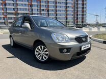 Kia Carens 2.0 AT, 2012, 116 200 км, с пробегом, цена 1 365 000 р�уб.