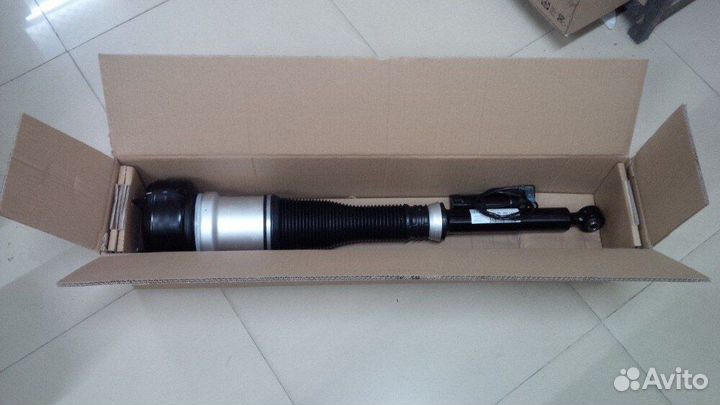 Пневмоамортизатор MB W221 задний L В (A2213205513)