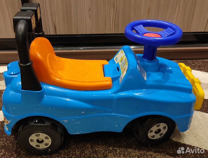 Детская машинка каталка