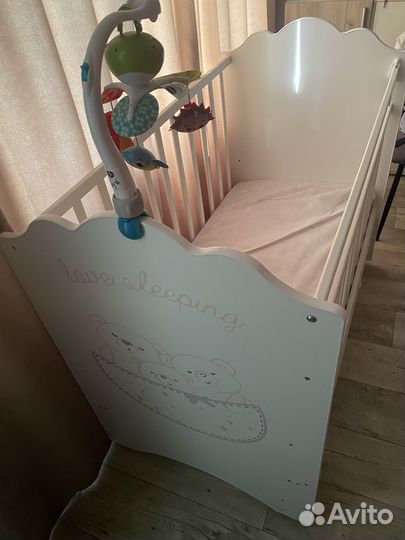 Детская кроватка