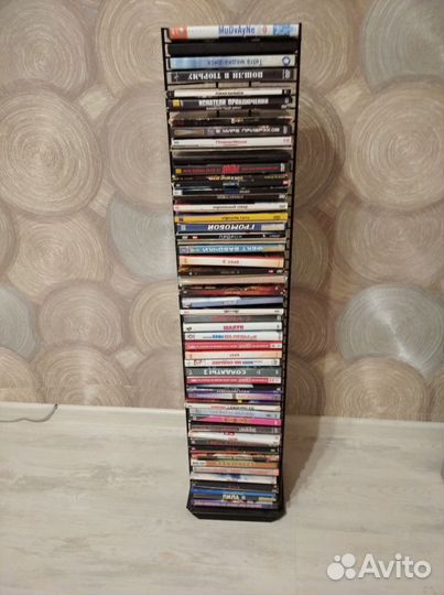 Видео и аудио кассеты, CD-диски