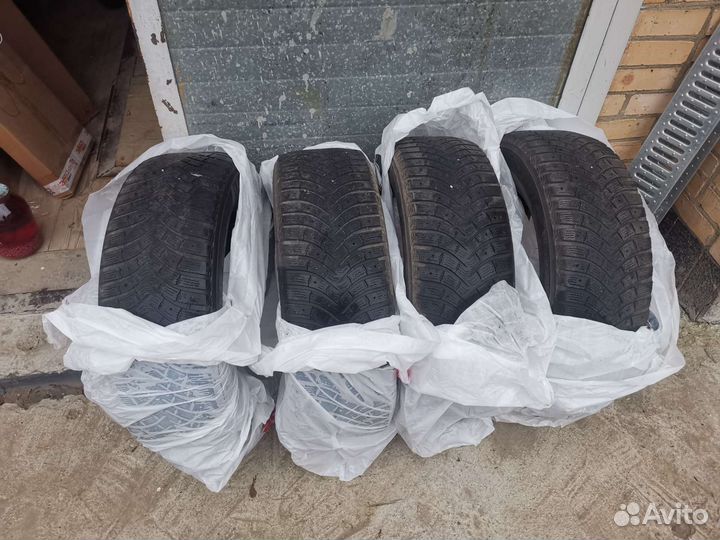 Michelin X-Ice North 225/65 R17