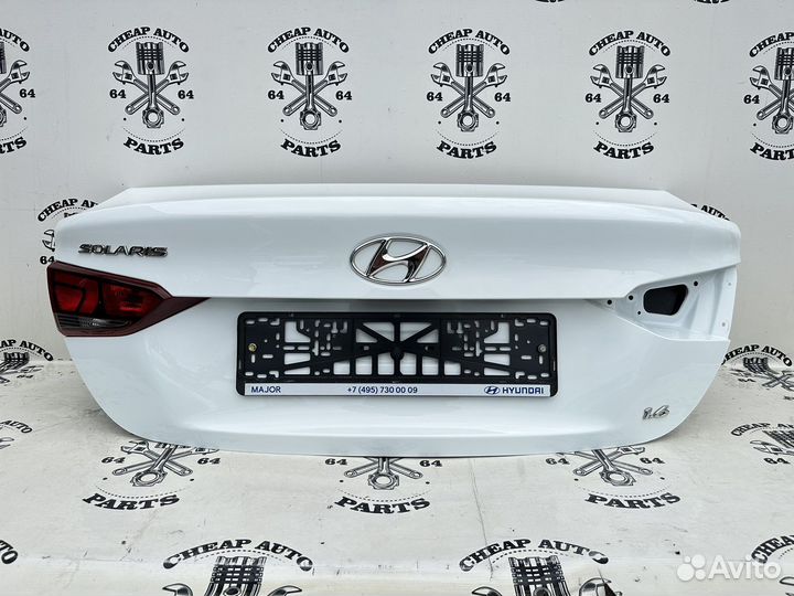Белая крышка багажника Hyundai Solaris 2 Оригинал
