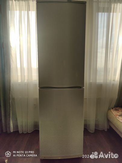 Холодильник атлант двухкамерный