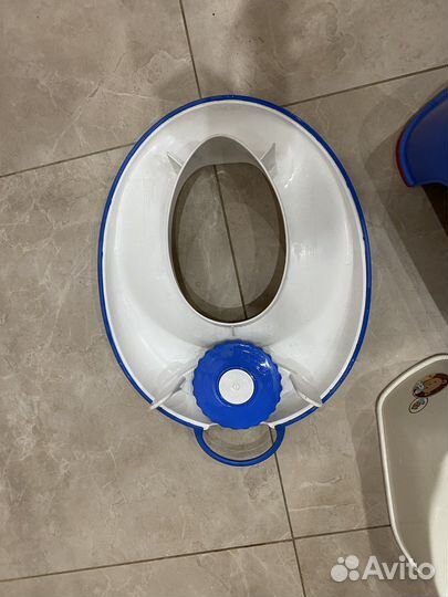 Baby bjorn сидение и подставка, + горшок Италия