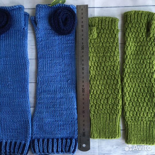Митенки вязаные голубые и зеленые