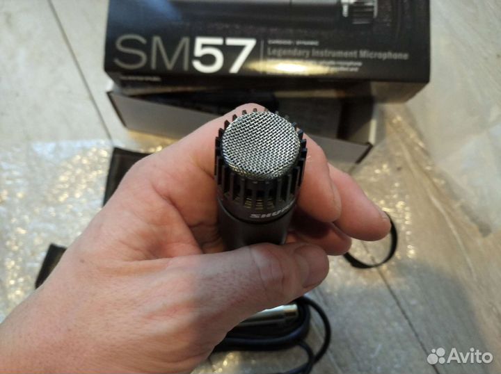 Инструментальный микрофон Shure SM 57
