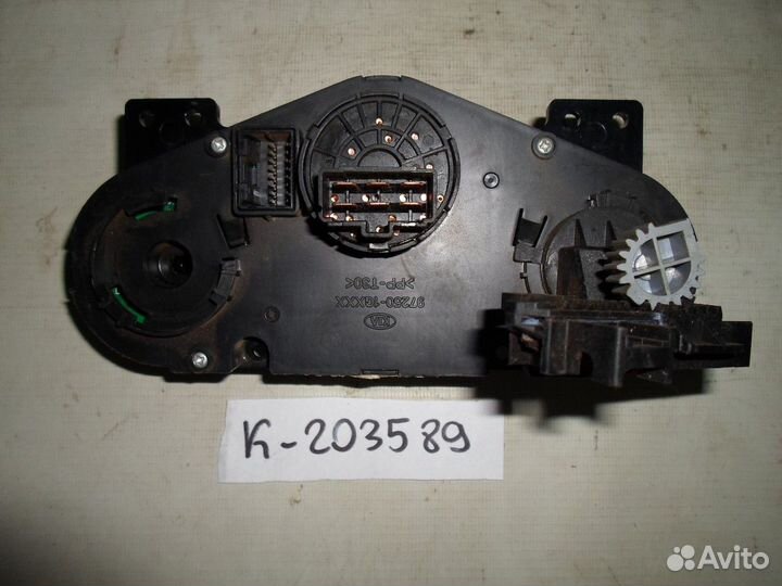 Блок управления отопителем (Kia Rio)