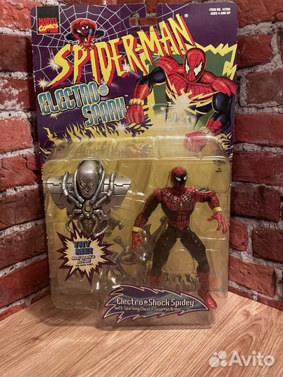 Shock-spidey & Electro-Spark Spider-Man (Toy Biz)